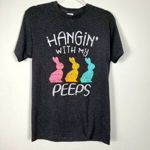 DELTA GRAPHIC TEE "HANGING WITH MY PEEPS"